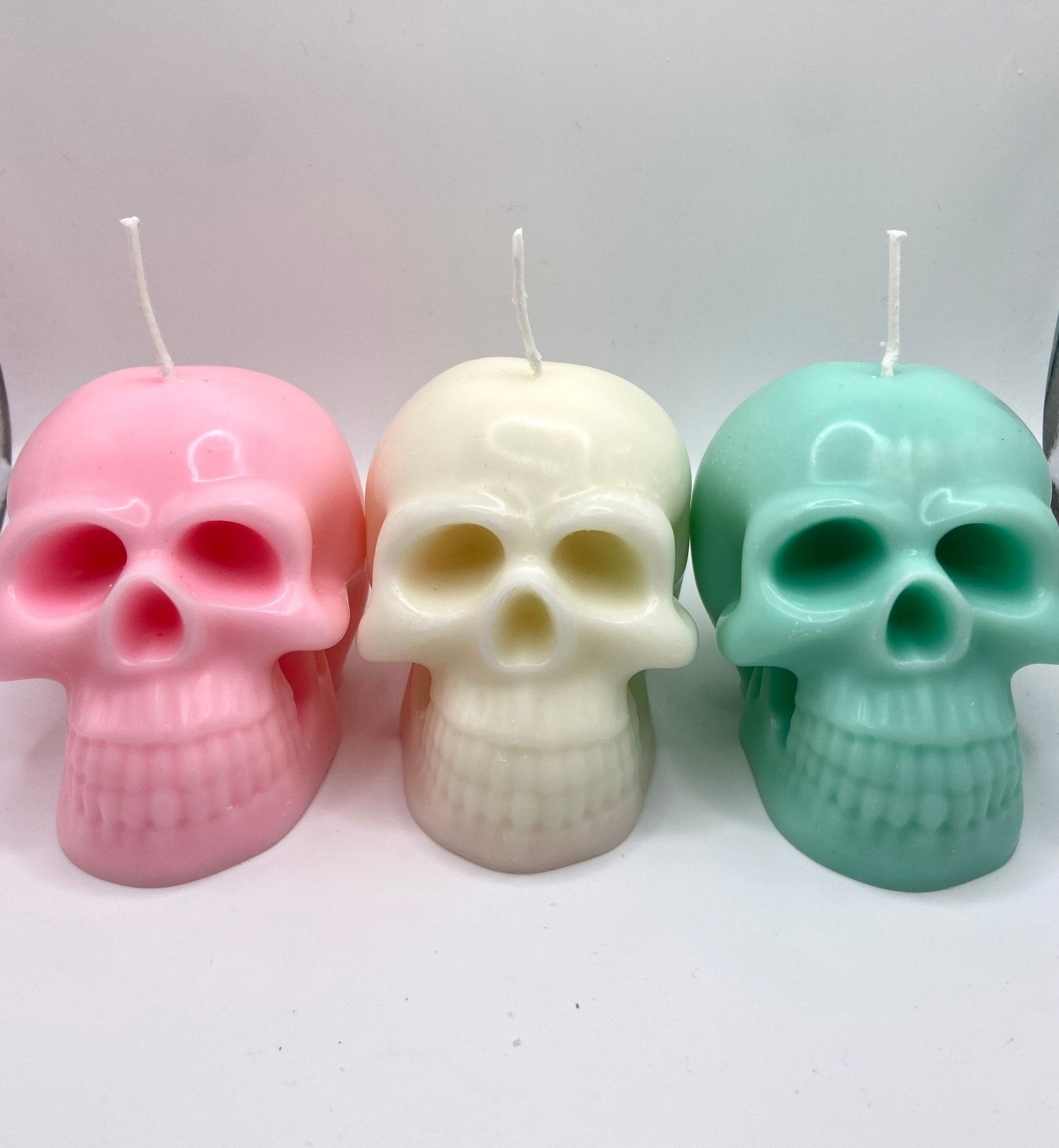 Skull Candle - Kendall's Kandles